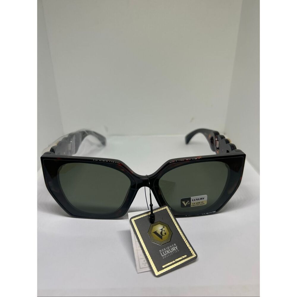 Oversized Tortoise Shell Sunglasses Gold Medallion Chain Arm Designer Style - Picture 3 of 3